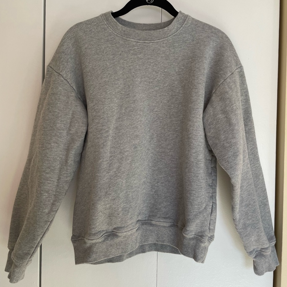 Classic crew sweatshirt